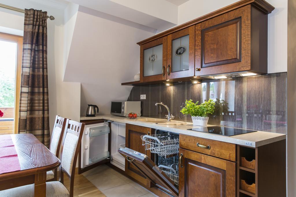 Udanypobyt Apartamenty Snowbird コシチェリスコ エクステリア 写真