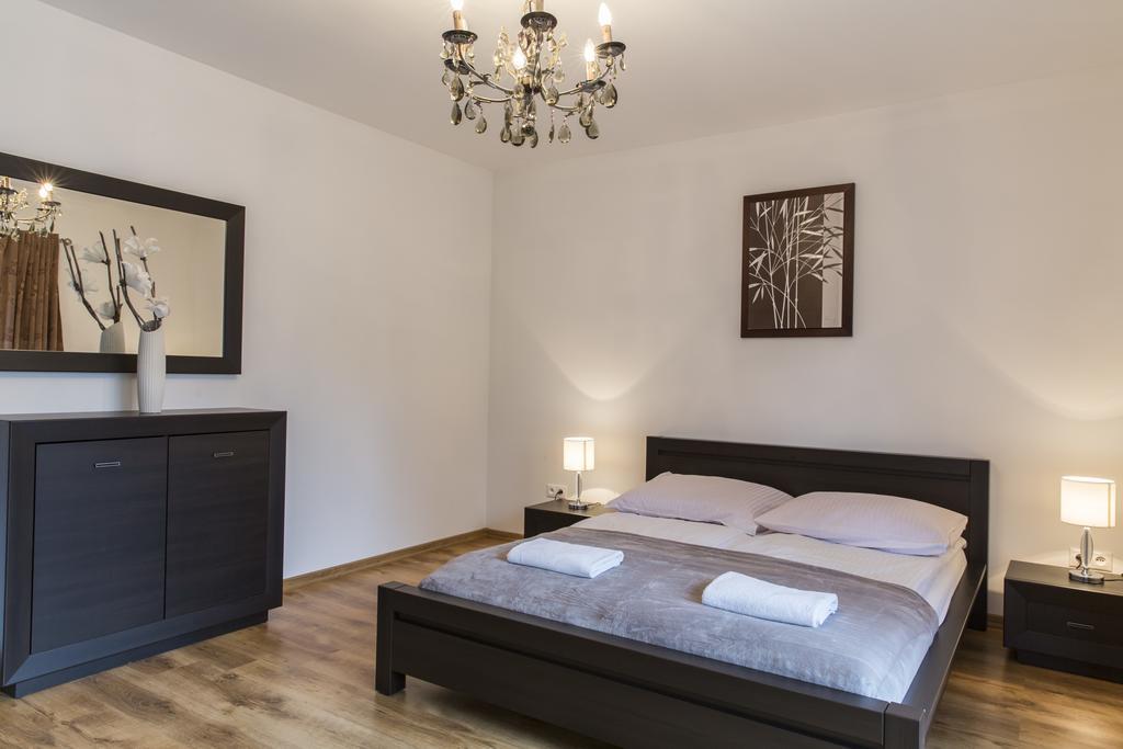 Udanypobyt Apartamenty Snowbird コシチェリスコ エクステリア 写真