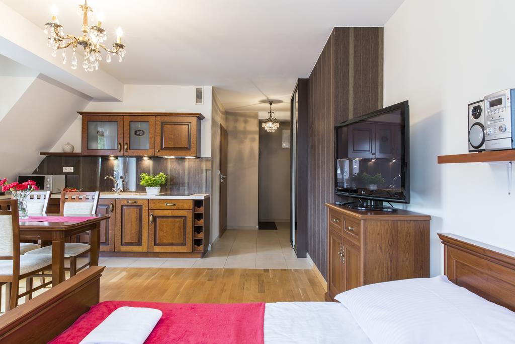 Udanypobyt Apartamenty Snowbird コシチェリスコ エクステリア 写真